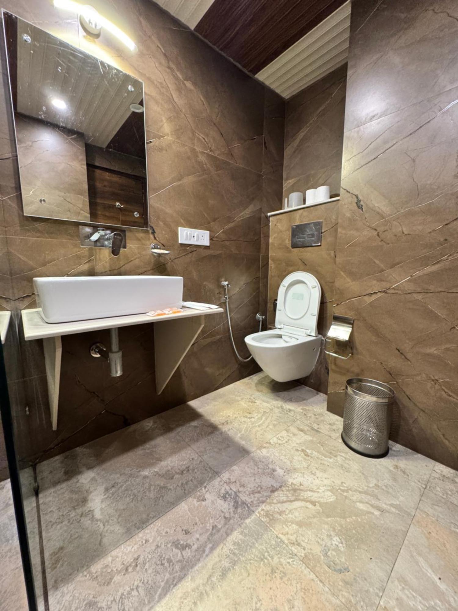 Victory Hotel And Restaurant By Gs Hospitality Shimla Dış mekan fotoğraf
