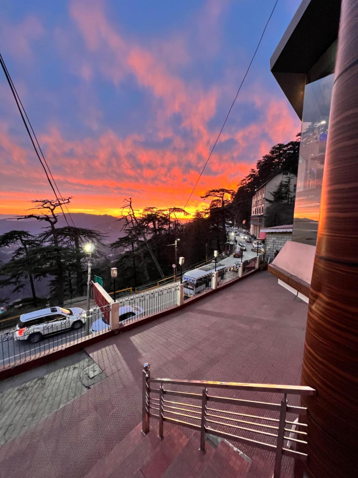 Victory Hotel And Restaurant By Gs Hospitality Shimla Dış mekan fotoğraf